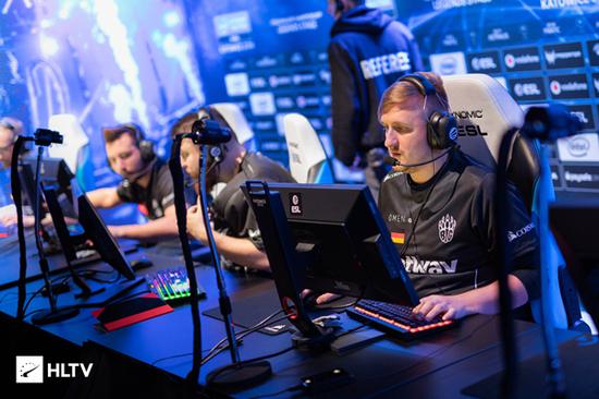 扑克你是不是高估自己（你是否在扑克中高估了自己？）